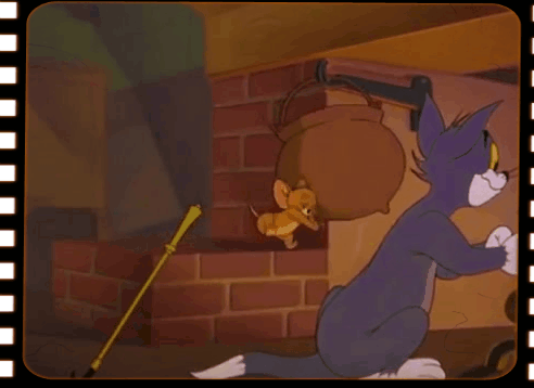 Мышка хулиганит