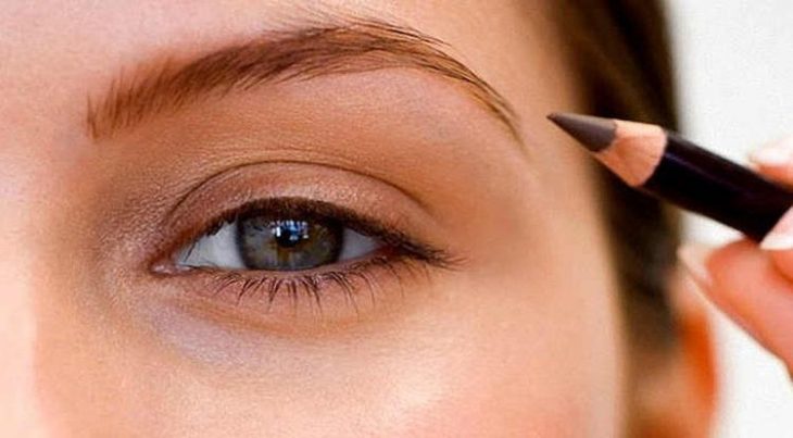 Средние брови