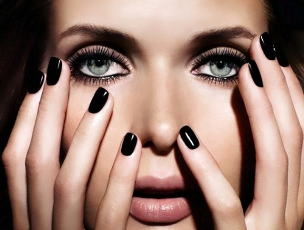 Черный макияж